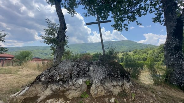 15. 7. 2025 Pozdrav z cesty IV Caprese Michelangelo, Toskánsko